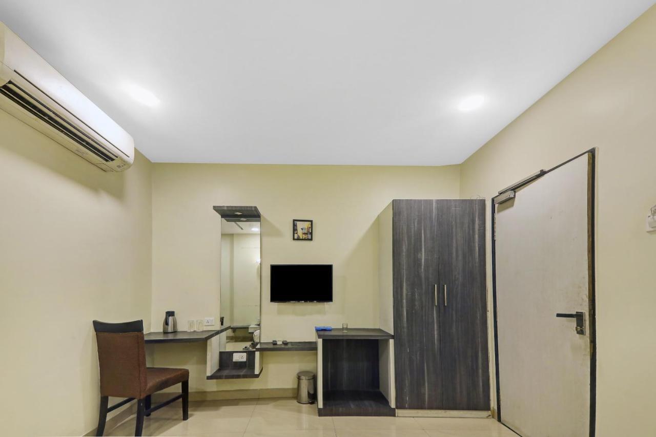 Townhouse Oak Hotel The Sudesh Rāipur Exteriér fotografie