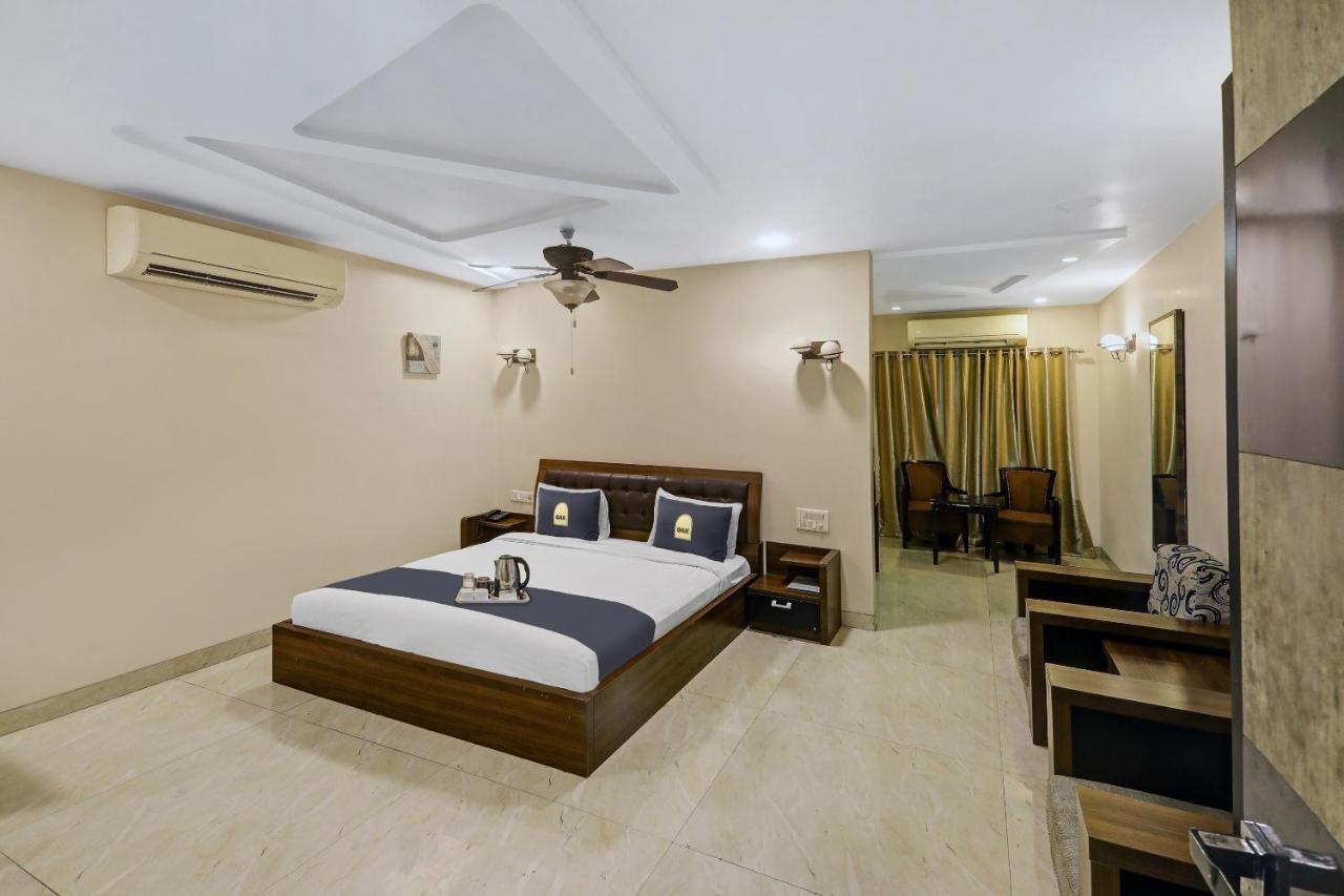 Townhouse Oak Hotel The Sudesh Rāipur Exteriér fotografie